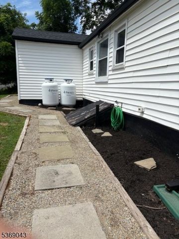 191 River Rd, Raritan Twp., NJ 08822