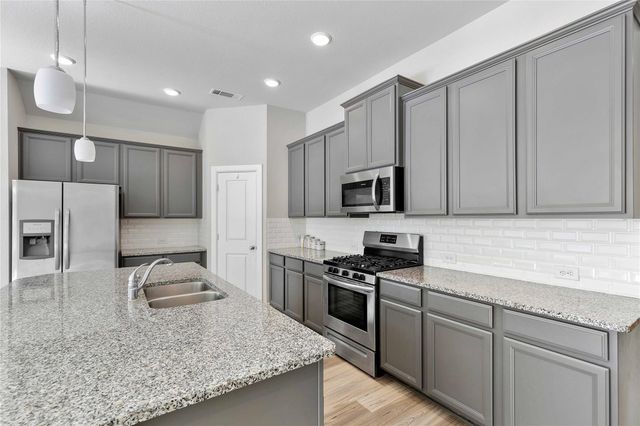 455 Beach Rose Crossing, Crosby, TX 77532