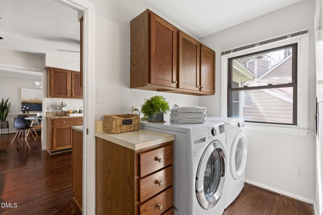 10 Lark Circle, Chapel Hill, NC 27517