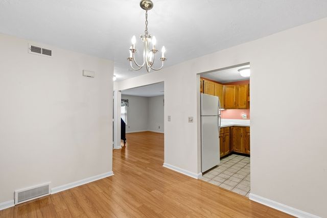 9 Pleasant Park Ave 2I, Barnstable, MA 02601