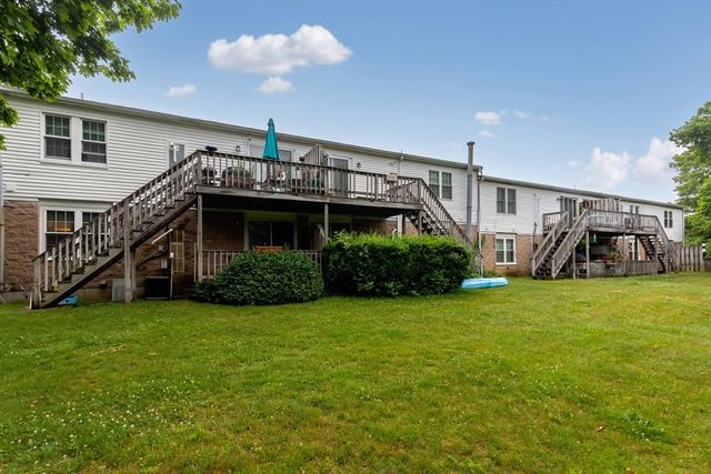 9 Pleasant Park Ave 2I, Barnstable, MA 02601