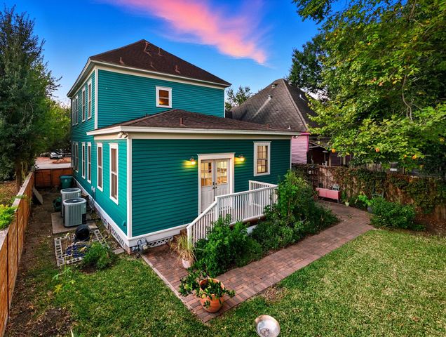 1818 Decatur Street, Houston, TX 77007