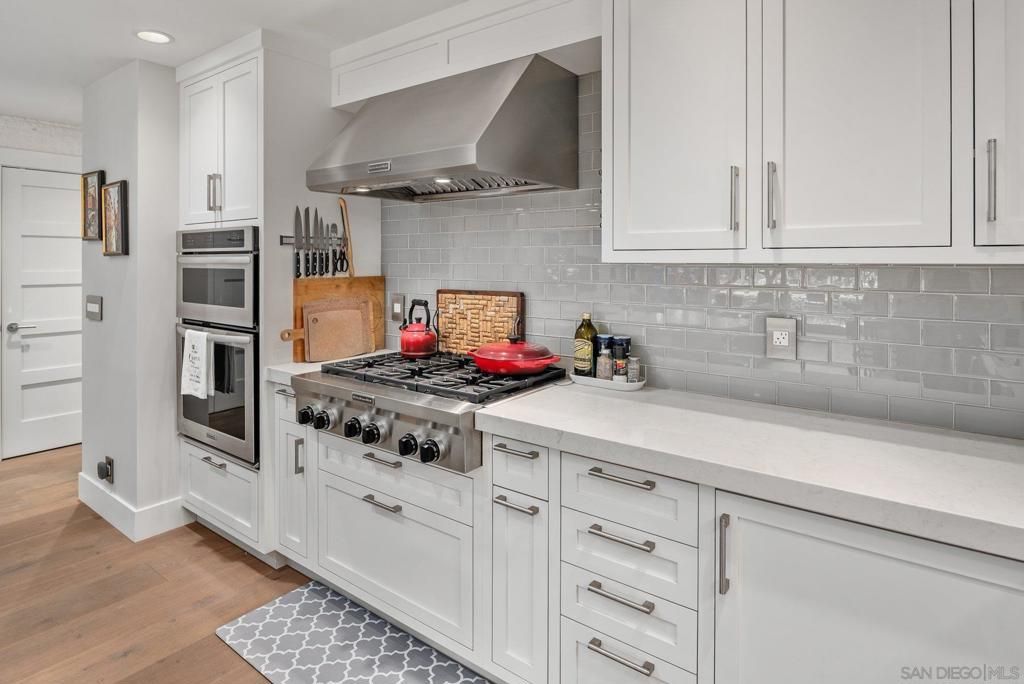 Image 15 of property listing at 1155 Star Park Circle 1A, Coronado, CA 92118