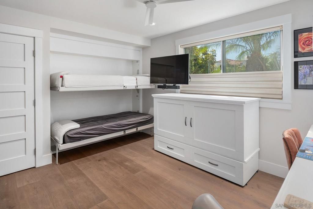 Image 37 of property listing at 1155 Star Park Circle 1A, Coronado, CA 92118