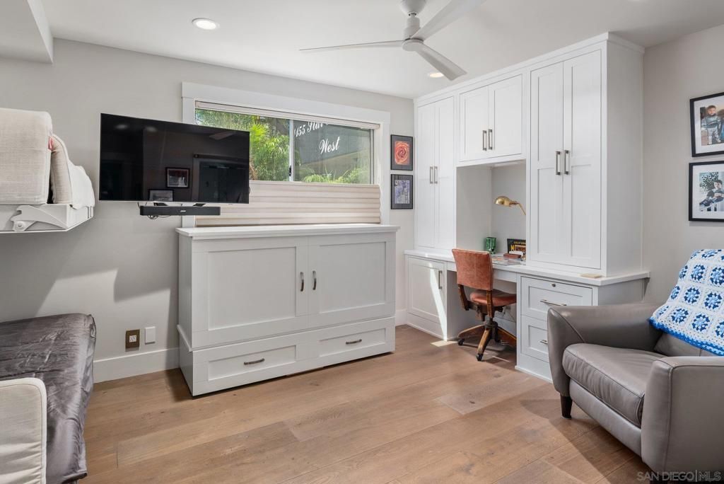 Image 39 of property listing at 1155 Star Park Circle 1A, Coronado, CA 92118