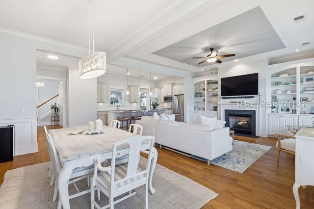 306 Castaway Dr, Bluffton, SC 29910