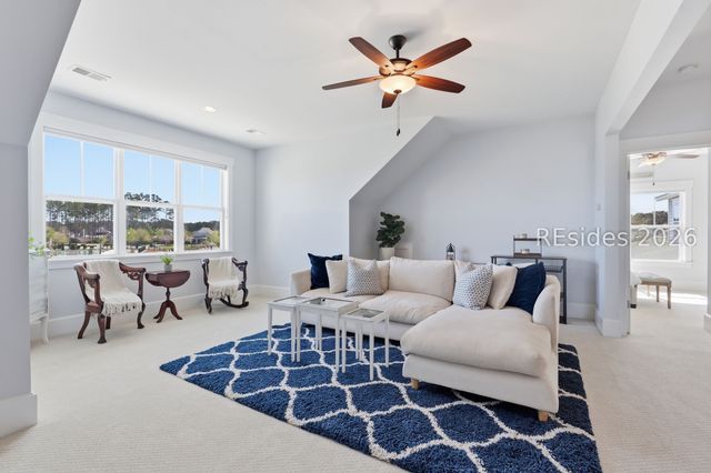 306 Castaway Dr, Bluffton, SC 29910