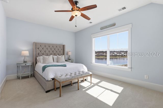 306 Castaway Dr, Bluffton, SC 29910