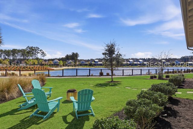 306 Castaway Dr, Bluffton, SC 29910