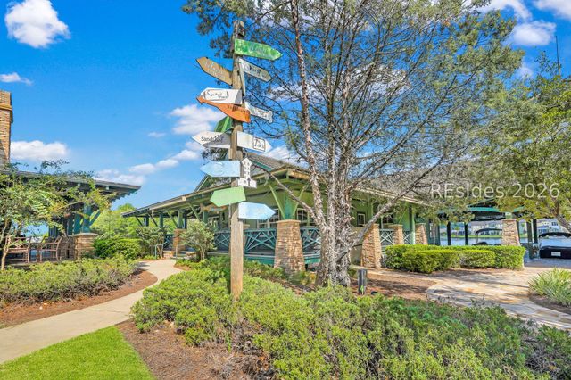 306 Castaway Dr, Bluffton, SC 29910