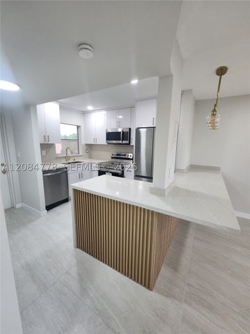2781 N Pine Island Rd, Sunrise, FL 33322
