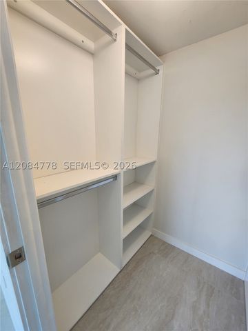 2781 N Pine Island Rd, Sunrise, FL 33322