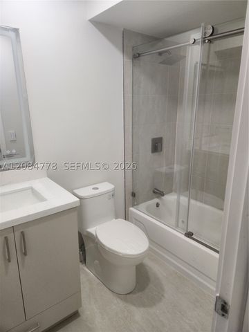 2781 N Pine Island Rd, Sunrise, FL 33322