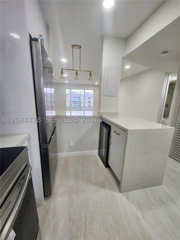 2781 N Pine Island Rd, Sunrise, FL 33322