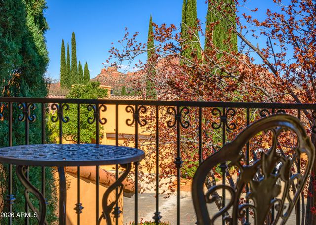 49 RIM TRAIL Circle, Sedona, AZ 86351