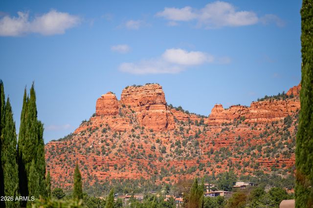 49 RIM TRAIL Circle, Sedona, AZ 86351