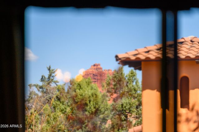 49 RIM TRAIL Circle, Sedona, AZ 86351