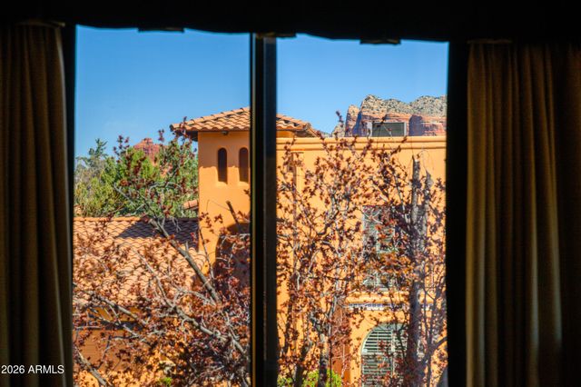 49 RIM TRAIL Circle, Sedona, AZ 86351