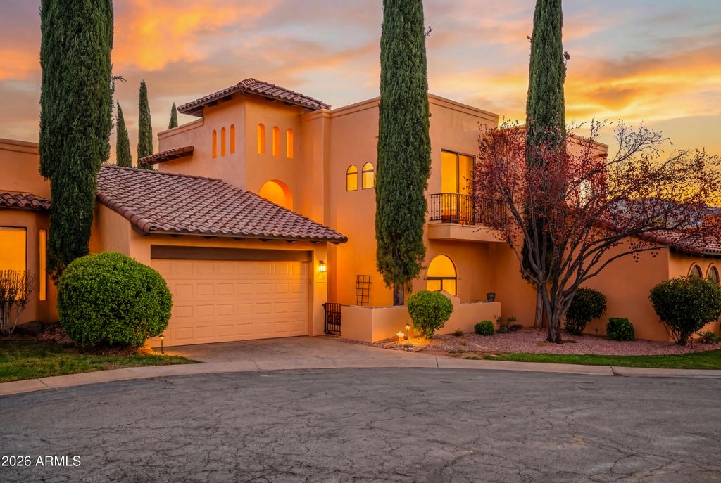 49 RIM TRAIL Circle, Sedona, AZ 86351