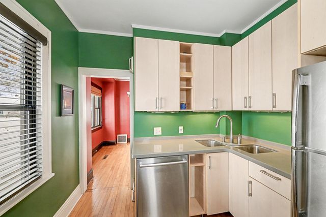 3900 40th Avenue S, Minneapolis, MN 55406