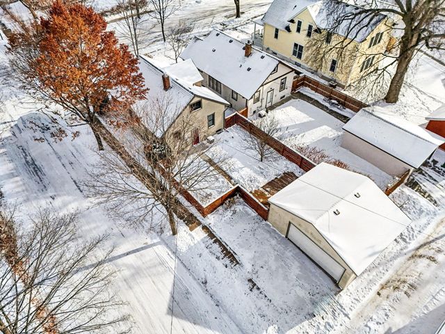 3900 40th Avenue S, Minneapolis, MN 55406