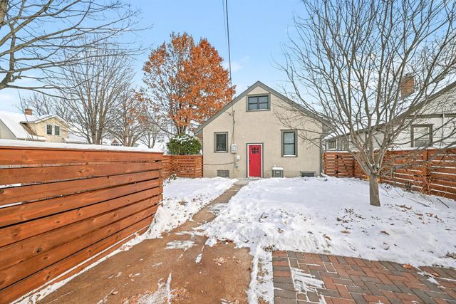 3900 40th Avenue S, Minneapolis, MN 55406