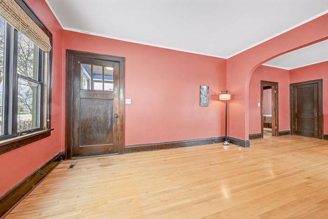 3900 40th Avenue S, Minneapolis, MN 55406