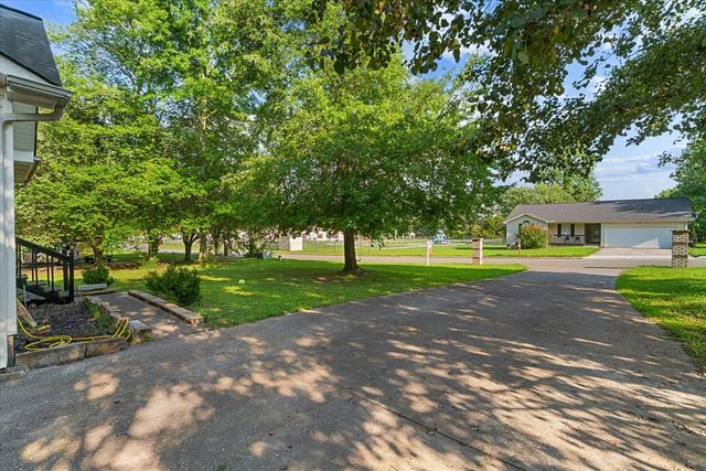 1385 Dustin Drive, Dalton, GA 30721