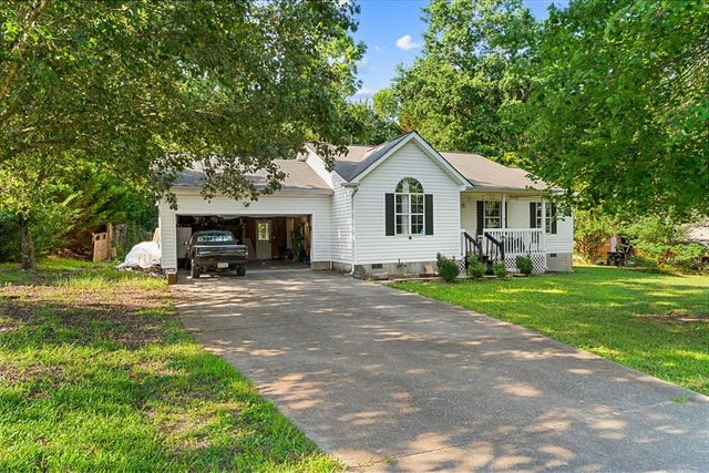 1385 Dustin Drive, Dalton, GA 30721