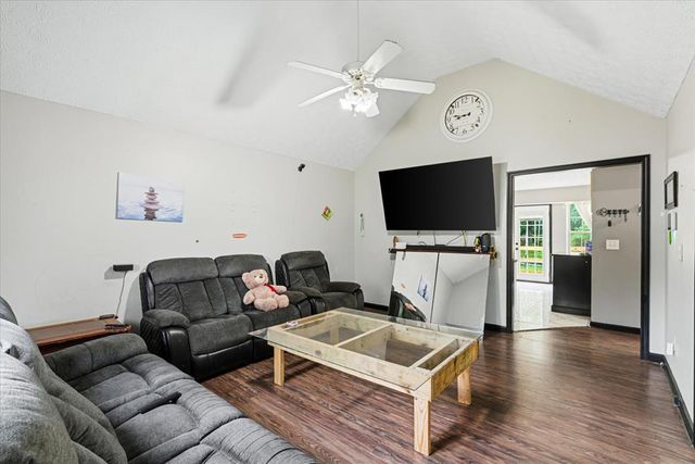 1385 Dustin Drive, Dalton, GA 30721