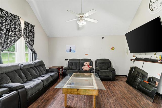 1385 Dustin Drive, Dalton, GA 30721