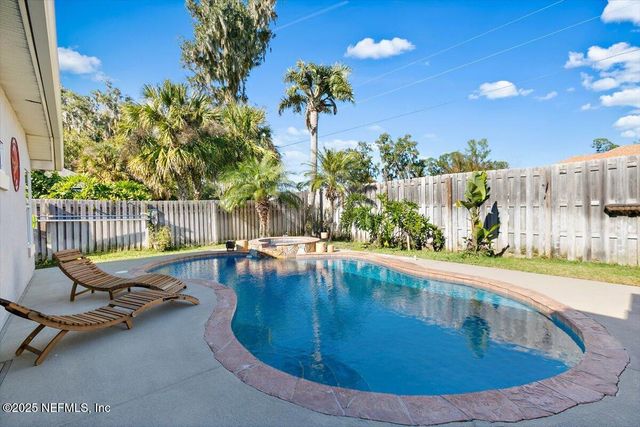 1858 SENTRY OAK Court, Fleming Island, FL 32003