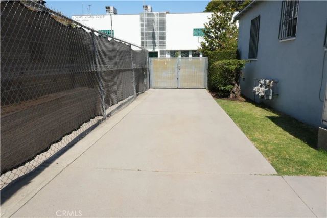 3526 Farmdale, Los Angeles, CA 90016