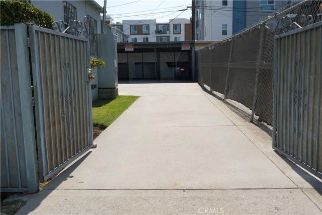 3526 Farmdale, Los Angeles, CA 90016