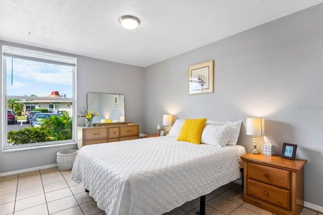 4363 TAHITIAN GARDENS CIRCLE B, Holiday, FL 34691