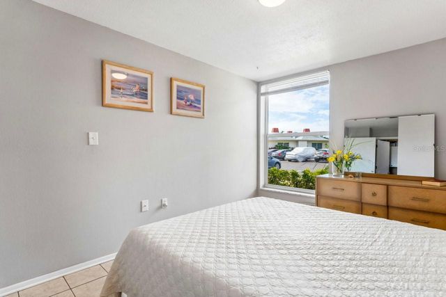 4363 TAHITIAN GARDENS CIRCLE B, Holiday, FL 34691