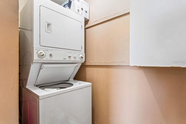 4363 TAHITIAN GARDENS CIRCLE B, Holiday, FL 34691