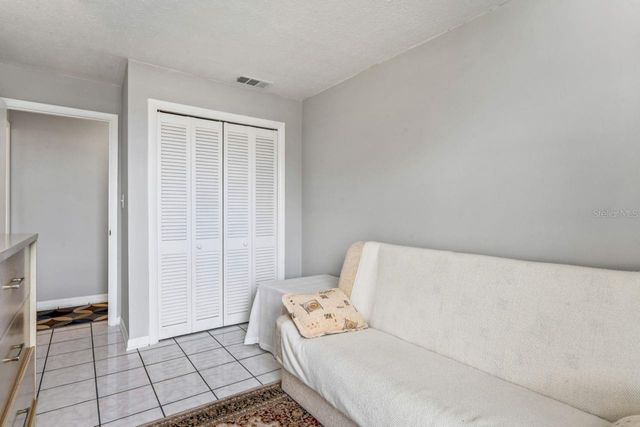 4363 TAHITIAN GARDENS CIRCLE B, Holiday, FL 34691