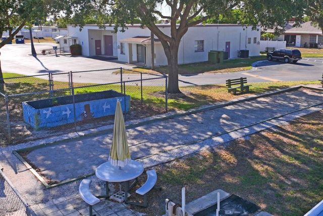 4363 TAHITIAN GARDENS CIRCLE B, Holiday, FL 34691