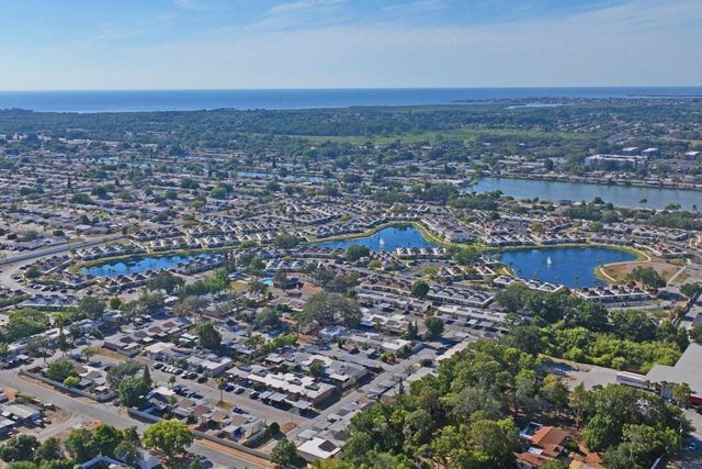 4363 TAHITIAN GARDENS CIRCLE B, Holiday, FL 34691