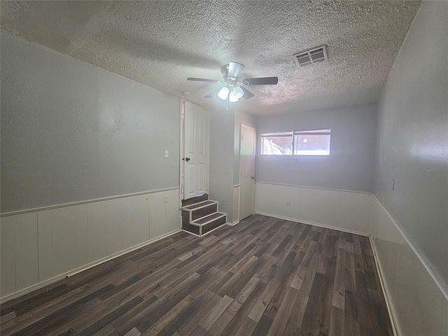 1947 N Louisa Avenue, Shawnee, OK 74804