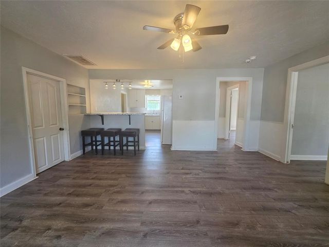 1947 N Louisa Avenue, Shawnee, OK 74804