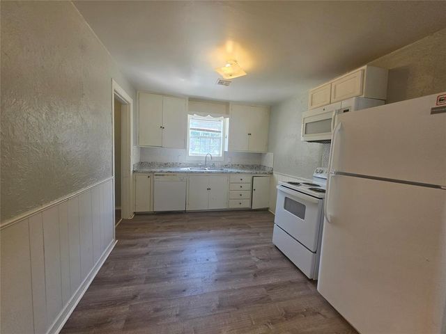 1947 N Louisa Avenue, Shawnee, OK 74804
