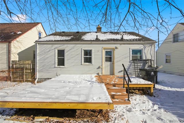 26301 Clancy Street, Roseville, MI 48066