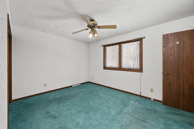 8412 10th Street W, Rock Island, IL 61201