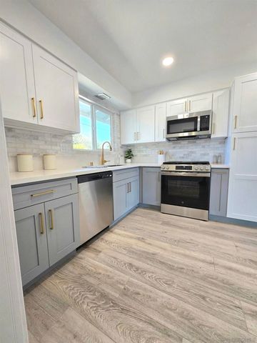 27102 Capilano, Menifee, CA 92586