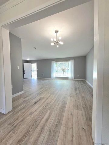 27102 Capilano, Menifee, CA 92586