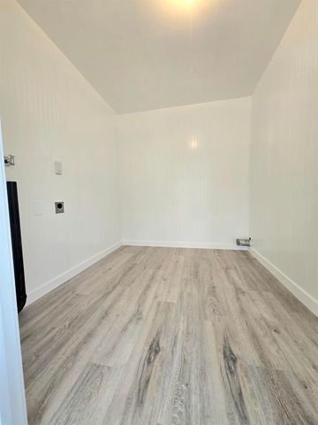 27102 Capilano, Menifee, CA 92586