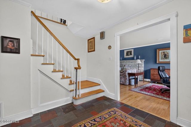 845 Northumberland Drive, Niskayuna, NY 12309