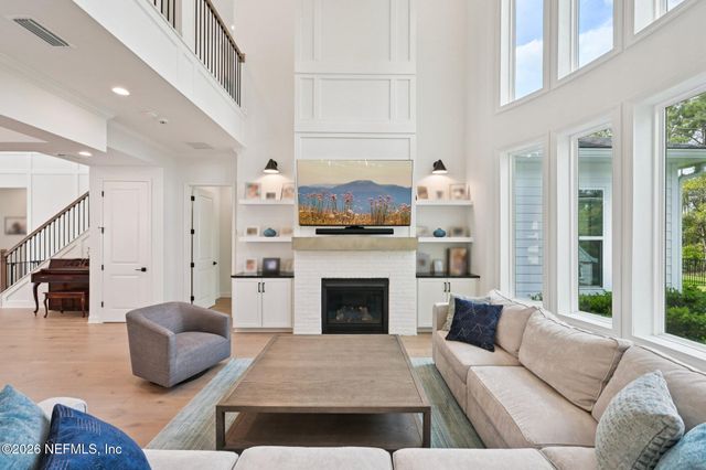 588 SEAGROVE Drive, Ponte Vedra, FL 32081